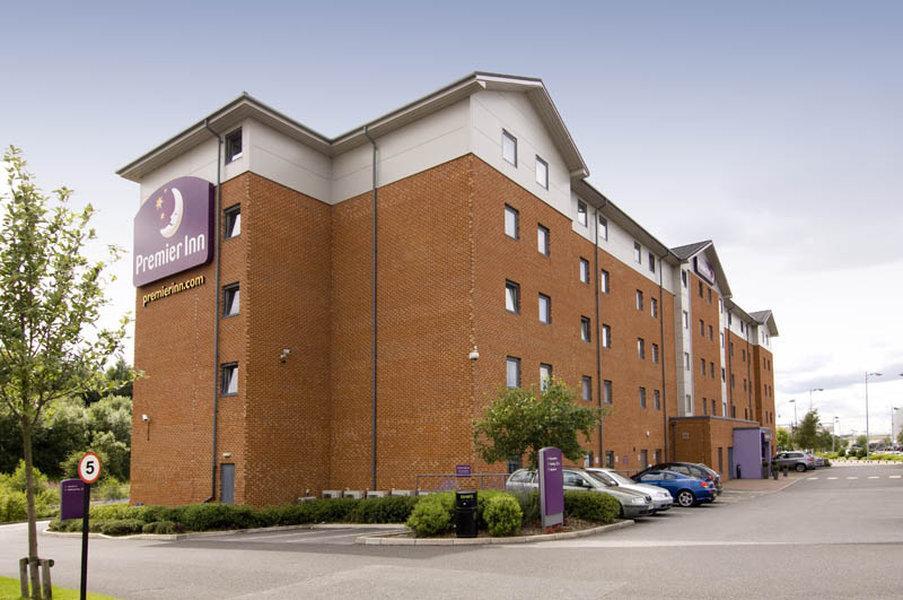 Premier Inn Castleford - Xscape, M62, Jct 32 Eksteriør billede